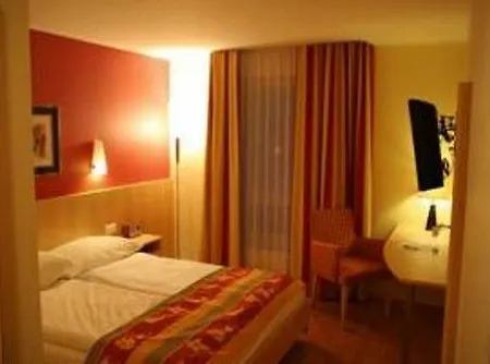 Hotel Ambassador Self Check-in 3*