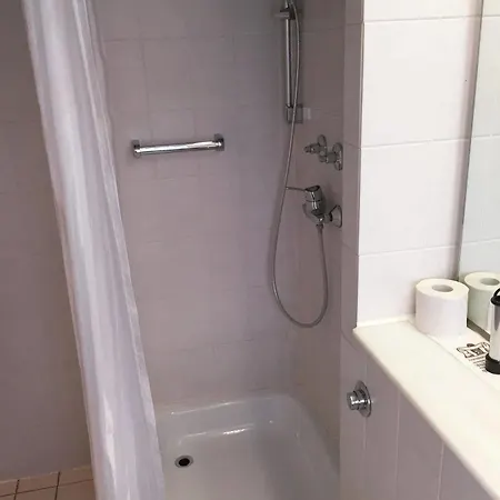 Hotel Ambassador Self Check-in